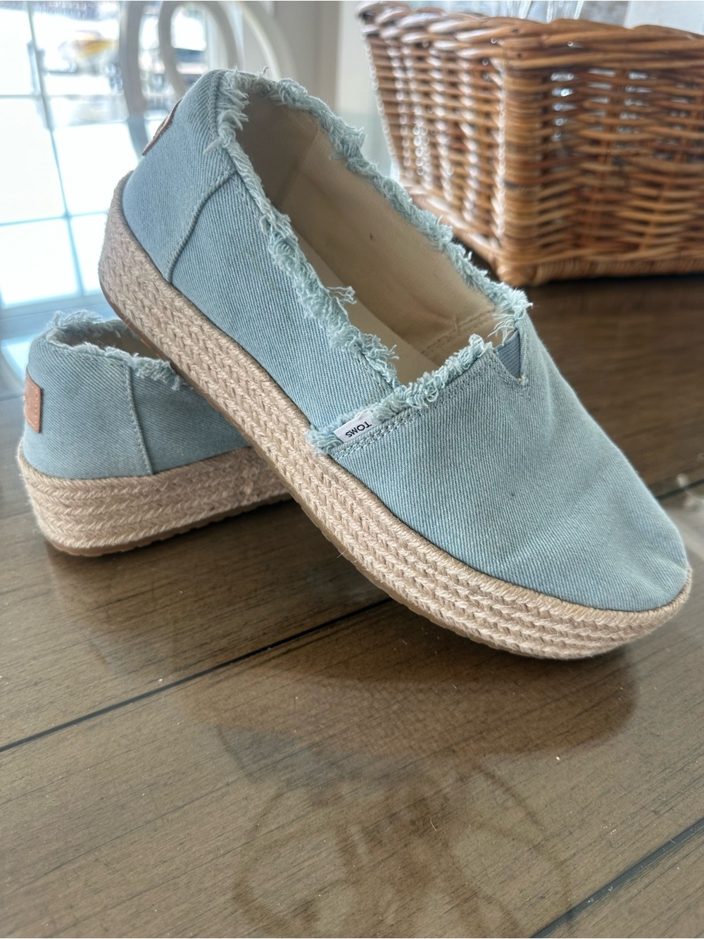 TOMS Women's Light Blue Frayed Canvas Slip-On Moccasins